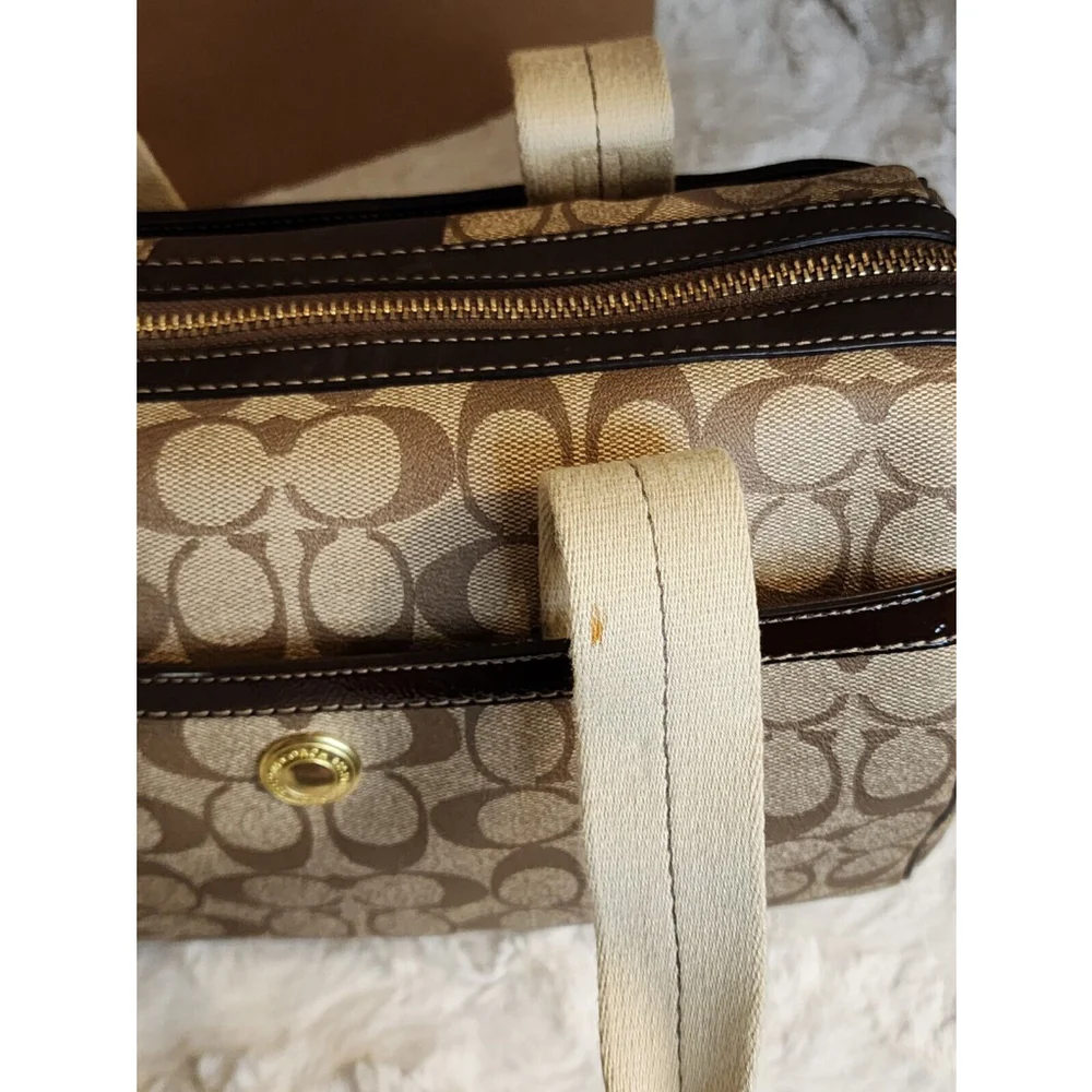 Coach Signature Canvas Satchel in Khaki/Brown